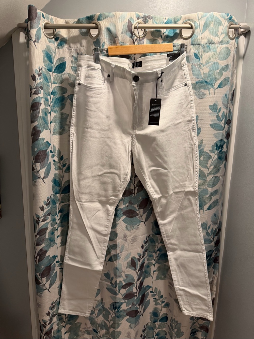 Kut from the Kloth White Skinny Jeans - High Rise